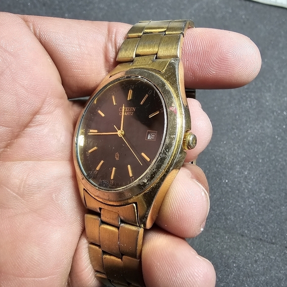 Citizen Mens Quartz Watch Gold Tone Black Date Just 5510-076214 Parts Or Repair - Picture 8 of 9